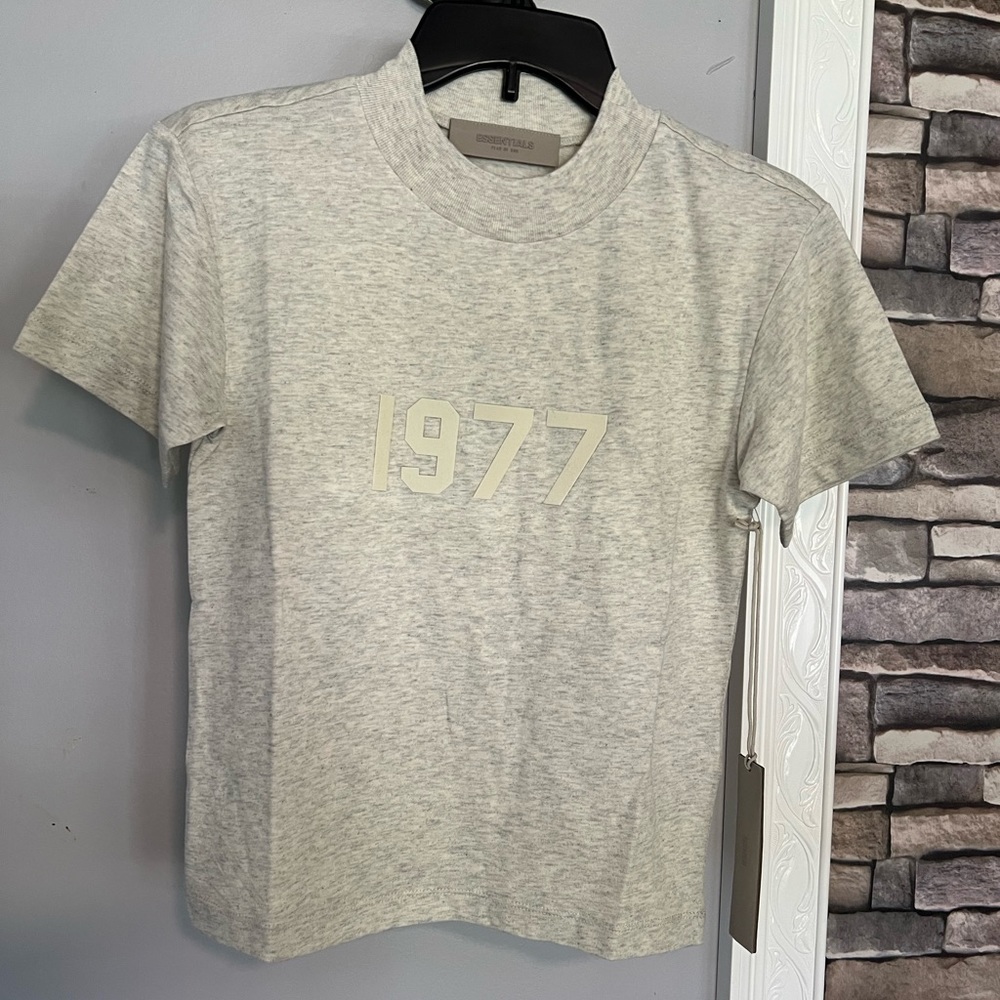 ❗️SALE- Fear Of God Essentials Women’s Oatmeal Tee